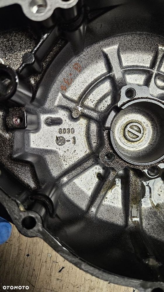 Pokrywa dekiel alternatora Kawasaki Z 900 RS - 8