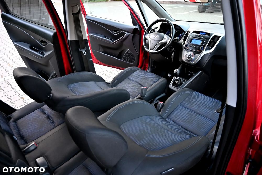Hyundai ix20 1.4 blue Comfort - 20