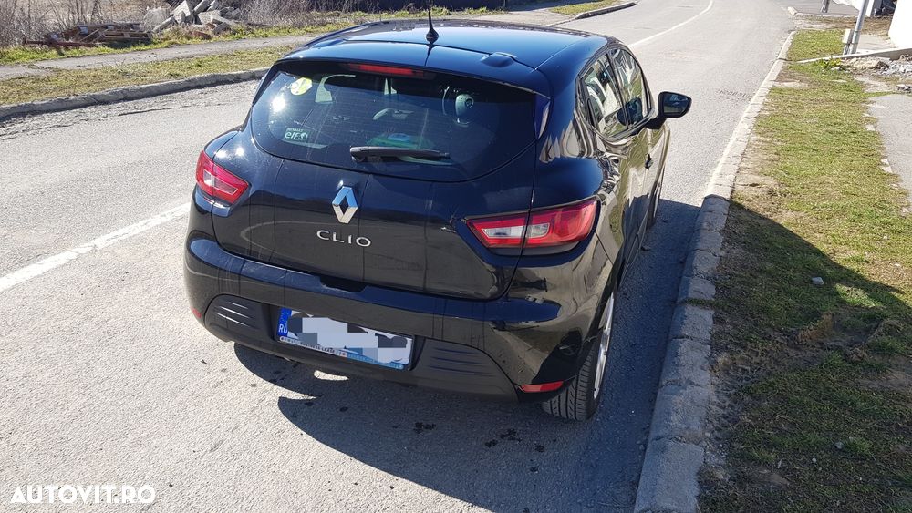 Renault Clio - 5