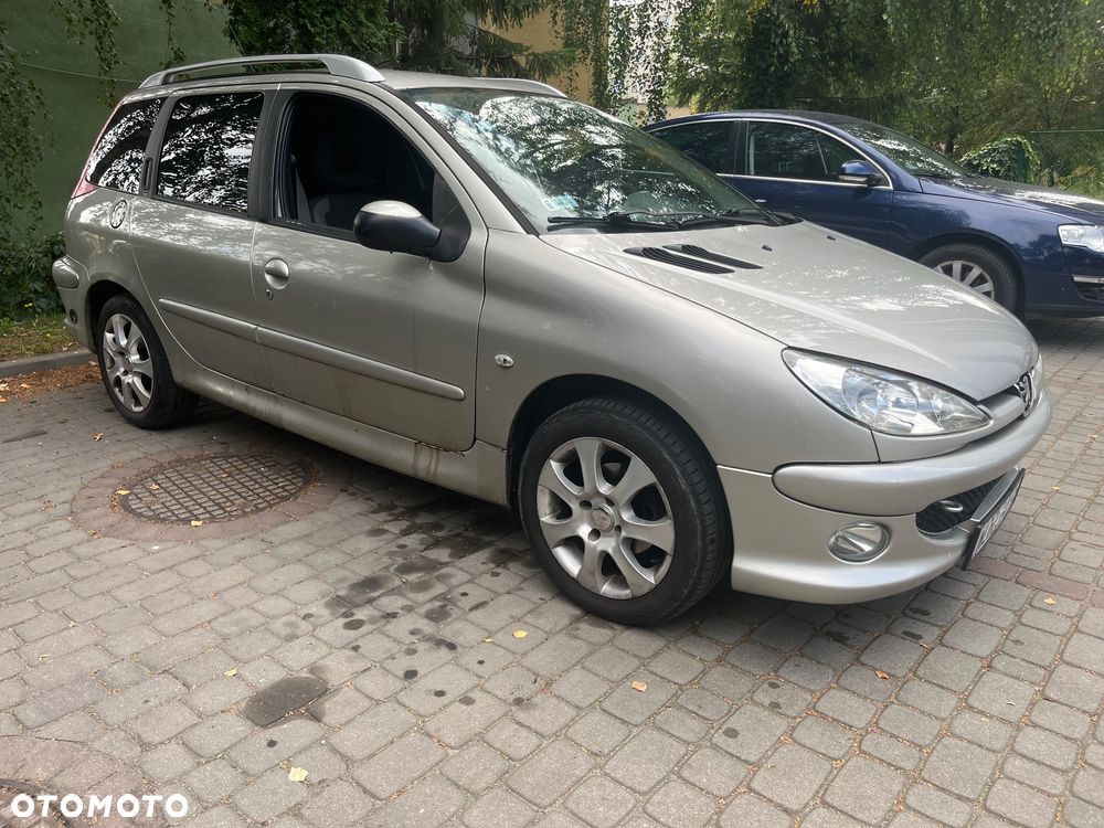 Peugeot 206 - 6