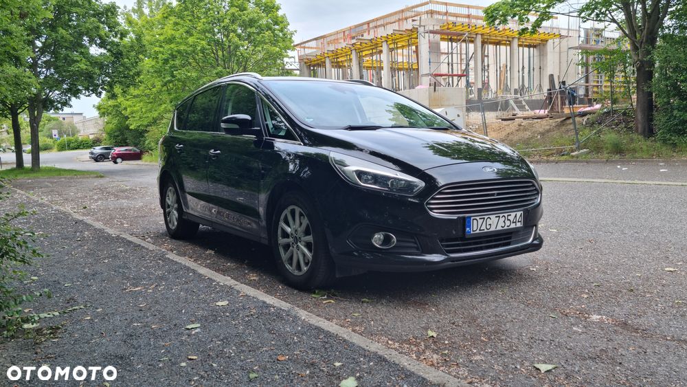 Ford S-Max 2.0 TDCi Titanium PowerShift - 4