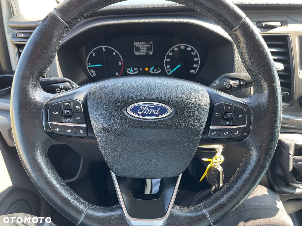 Ford Transit Custom - 27