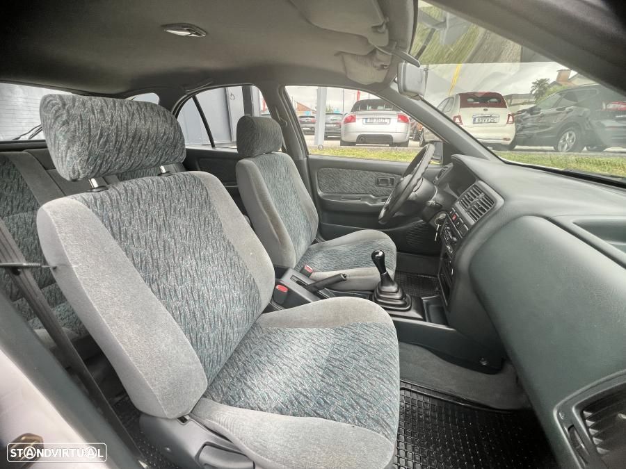 Nissan Almera - 15