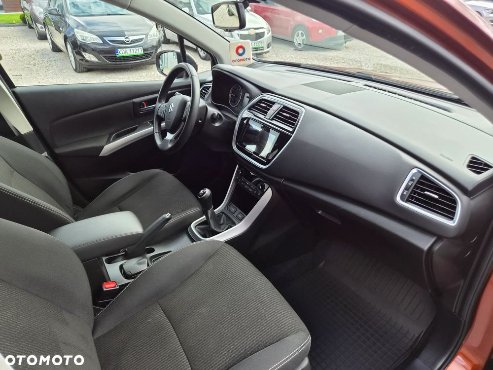 Suzuki SX4 S-Cross - 27