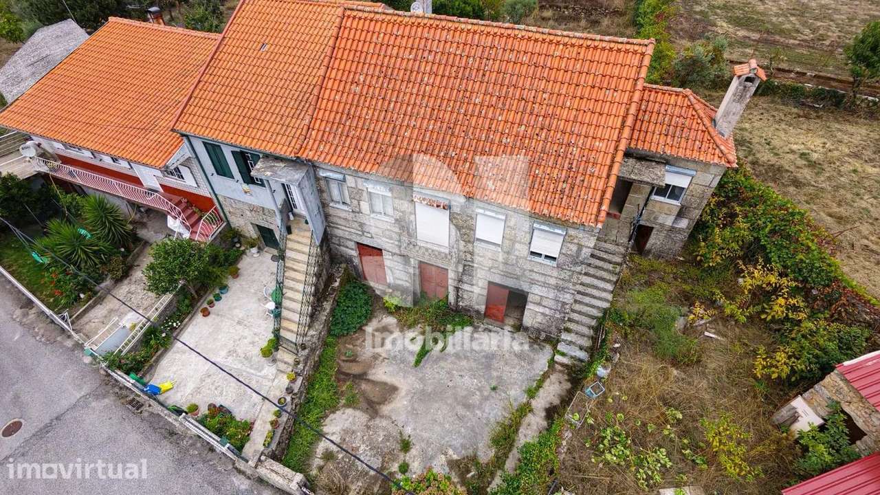 Moradia em Pedra - Grande imagem: 2/30