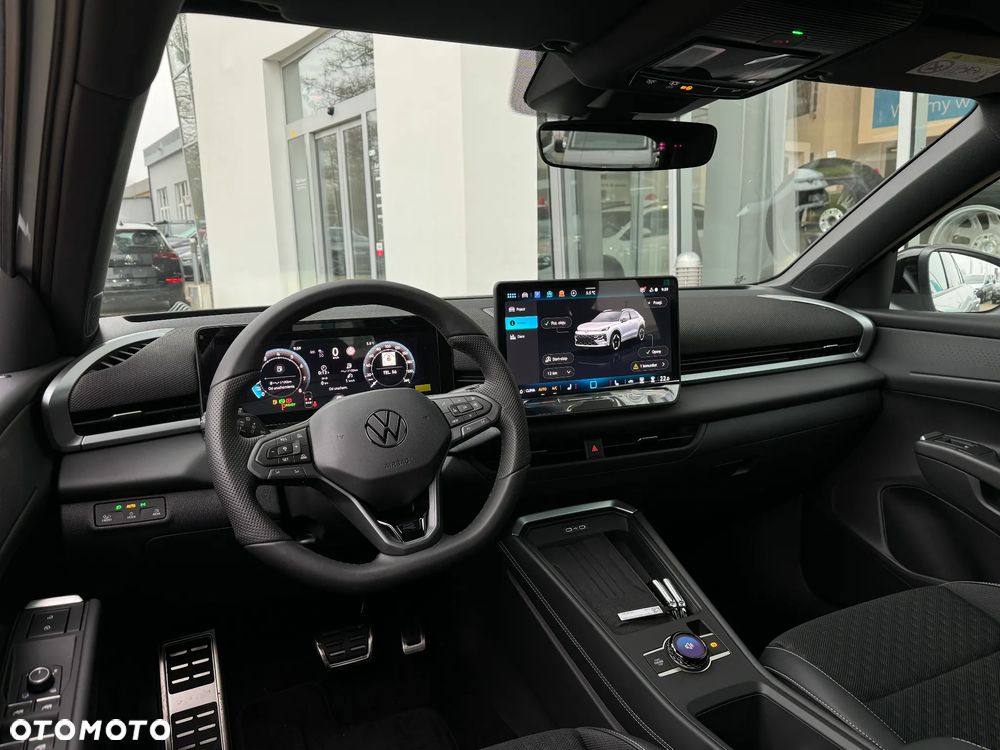 Volkswagen T-Roc 1.5 eTSI R-Line DSG - 17