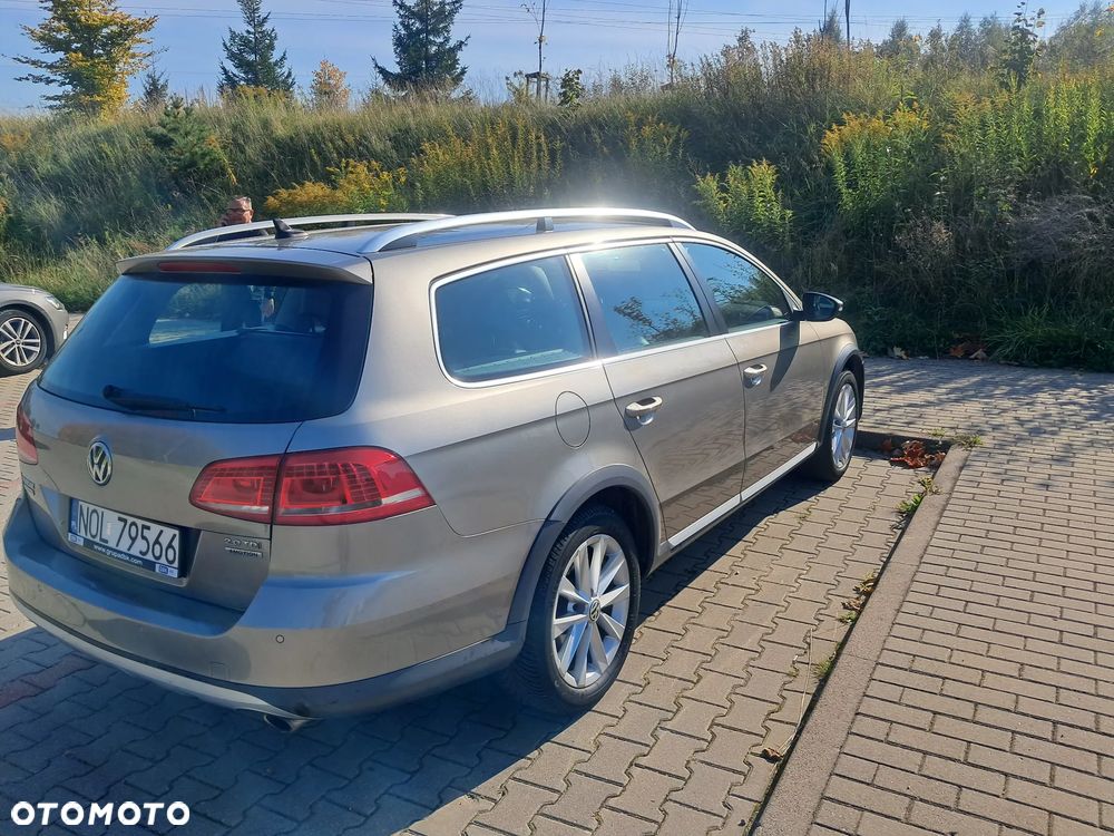 Volkswagen Passat Alltrack 2.0 TDI 4Mot DSG - 8