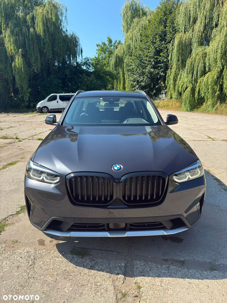 BMW X3 xDrive20i mHEV - 11