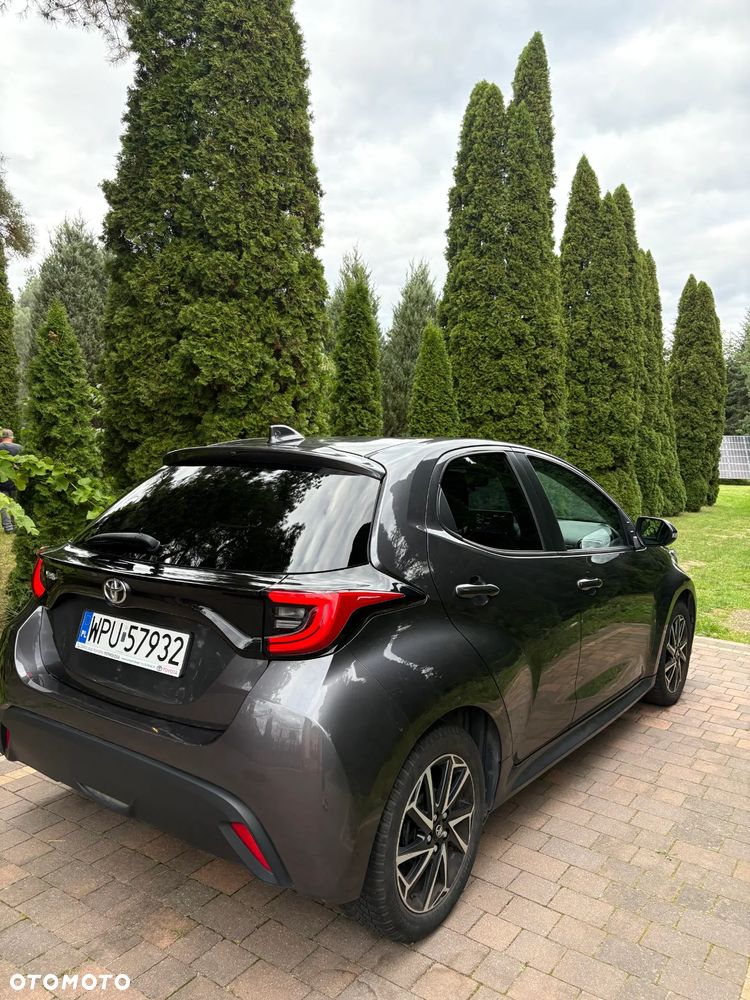 Toyota Yaris - 5