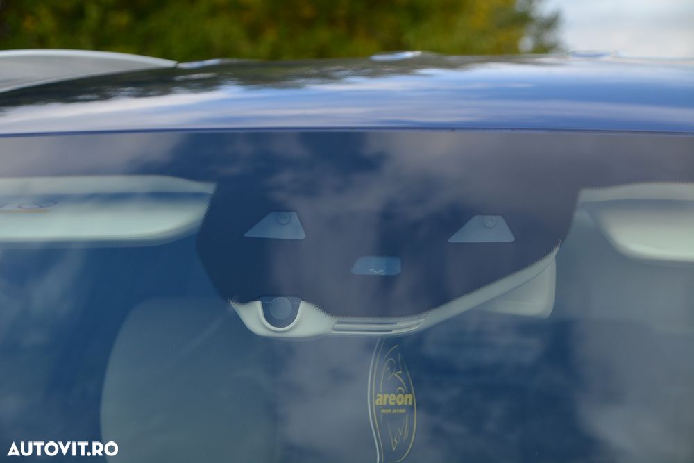 Mercedes-Benz GLC - 23