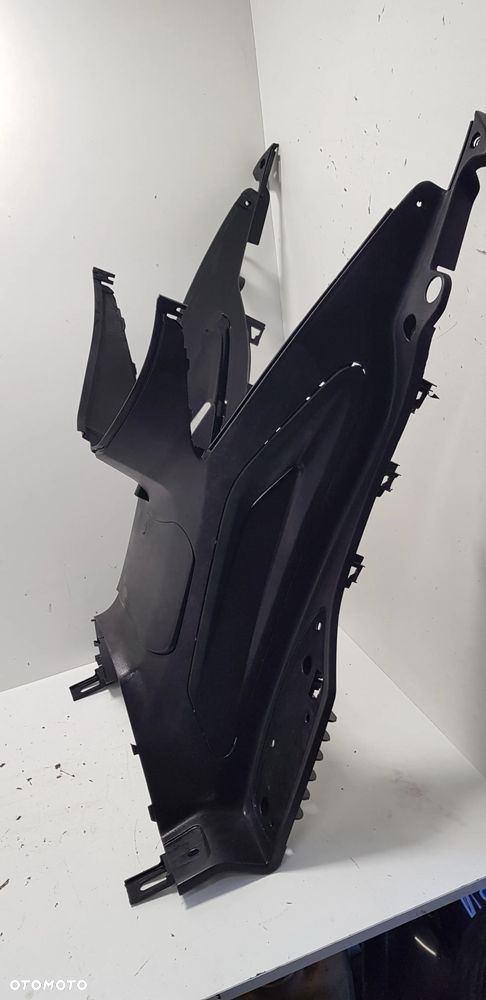 SYM GTS EVO 125 Podest Podłoga Stopień Tunel - 2