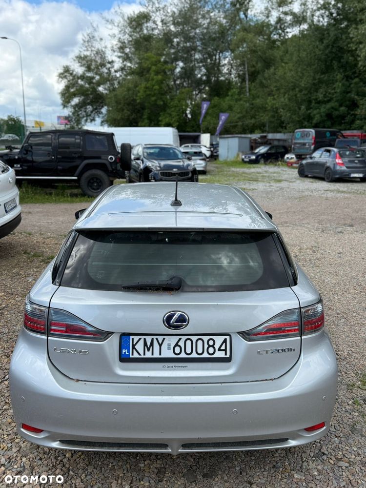 Lexus CT 200h Comfort - 6
