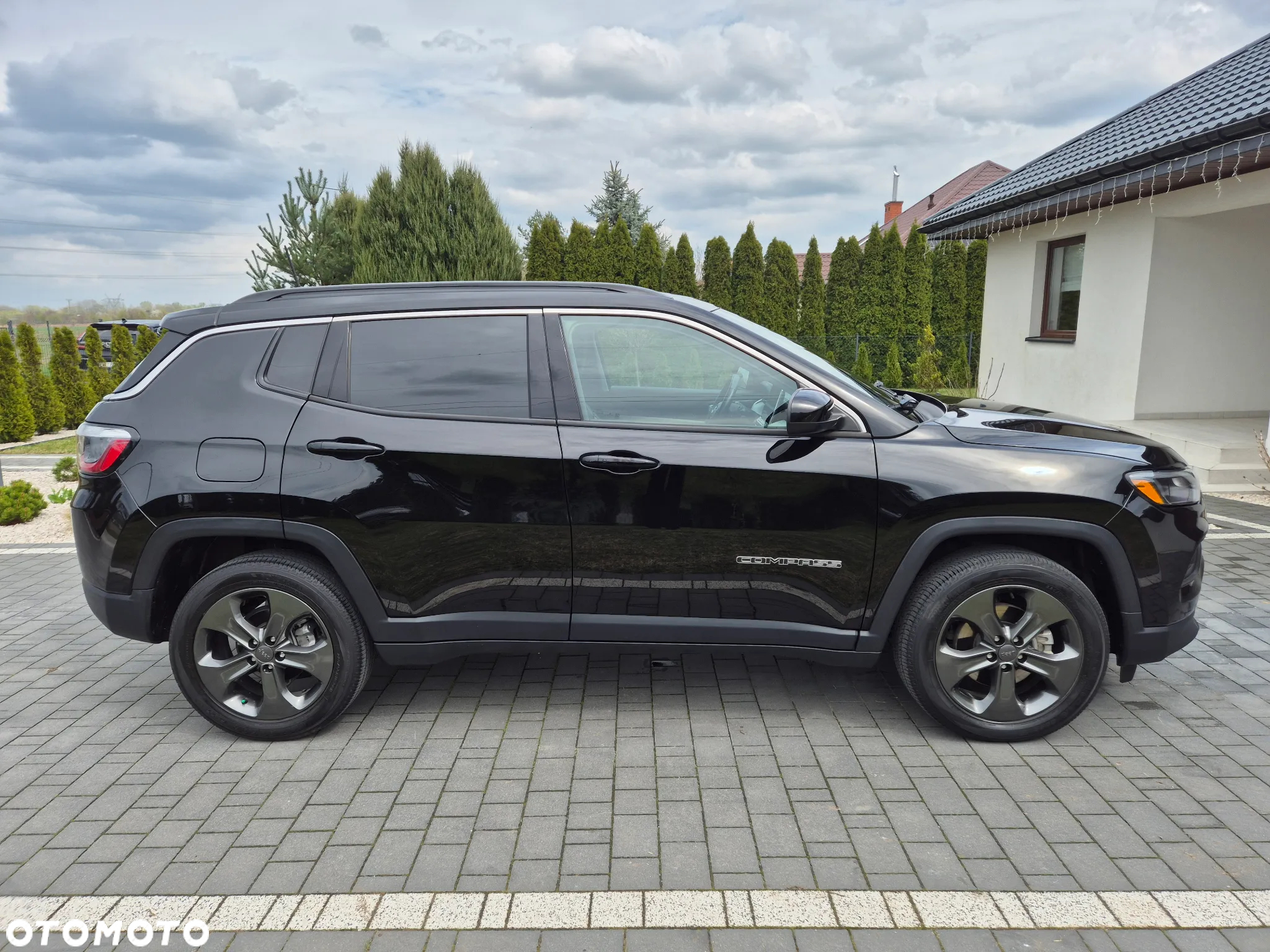 Jeep Compass - 4