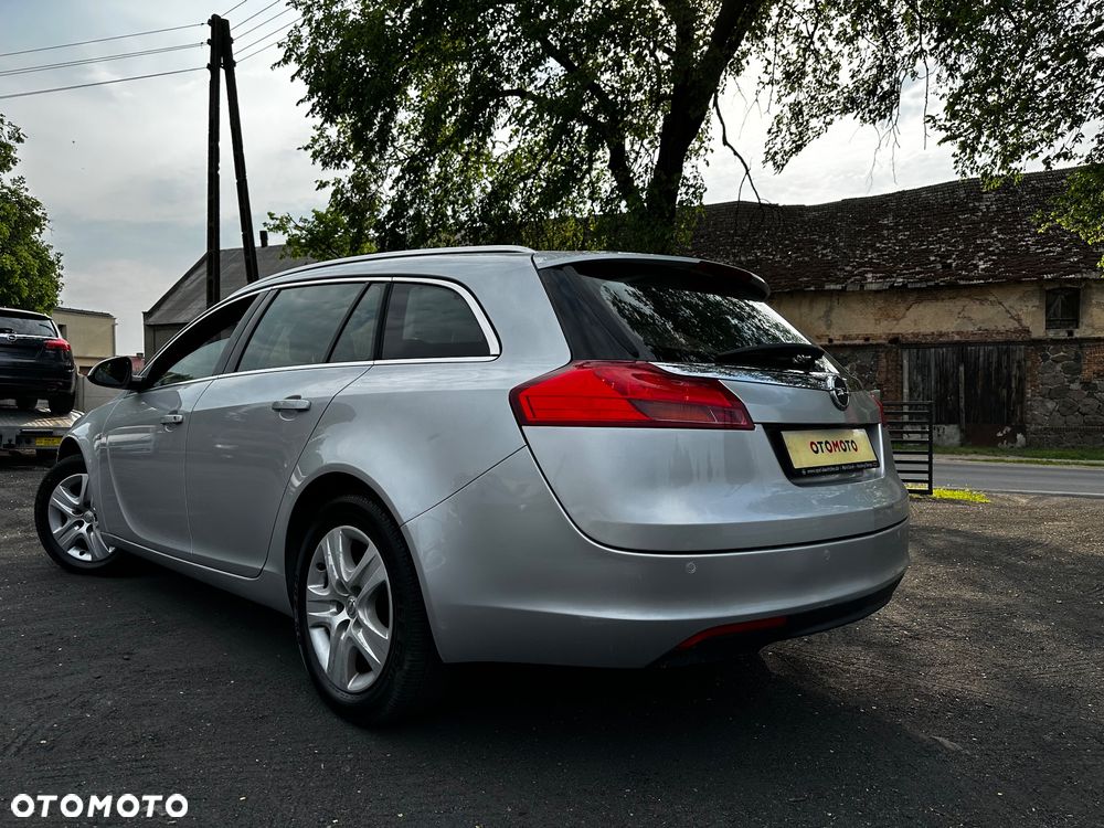 Opel Insignia 1.8 - 12