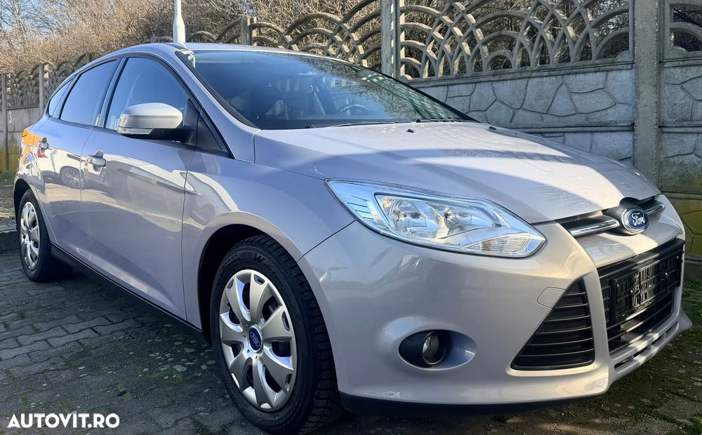 Ford Focus - 15