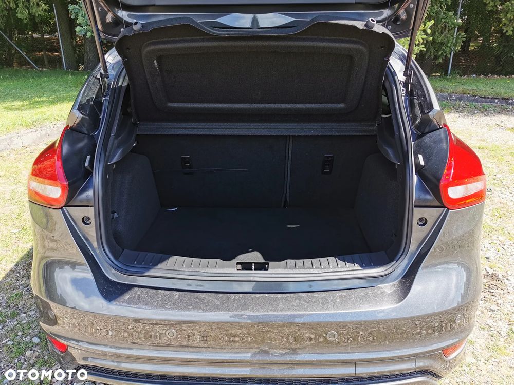 Ford Focus 1.5 EcoBoost ST-Line Black ASS - 16