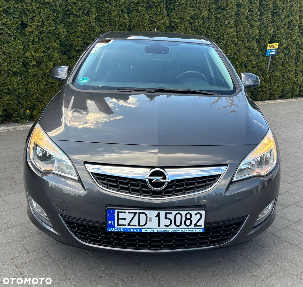 Opel Astra 1.4 Turbo - 2