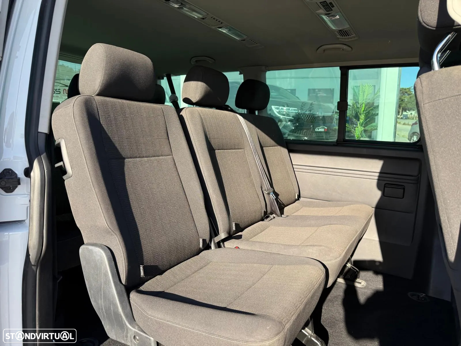 VW Caravelle 2.0 TDi BM Longa Comfortline - 36