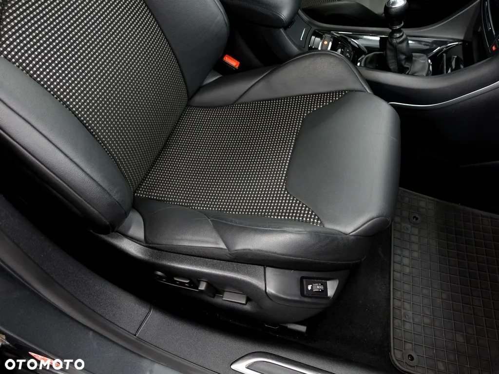 Citroën C5 2.0 HDi Exclusive - 14