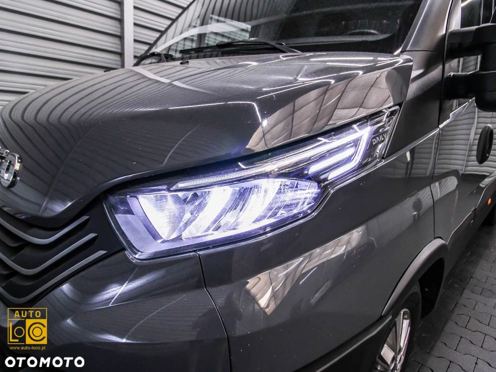Iveco DAILY 35S18 FURGON MAX + 3,0D + AUTOMAT - 28