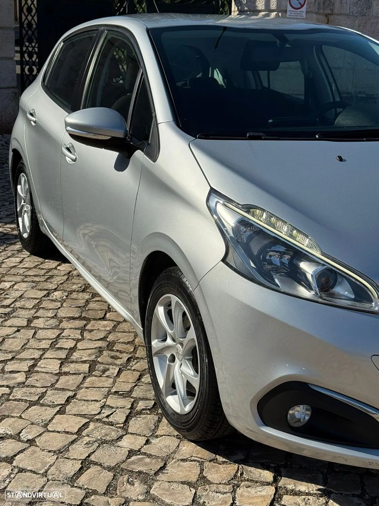 Peugeot 208 1.2 PureTech Active - 13