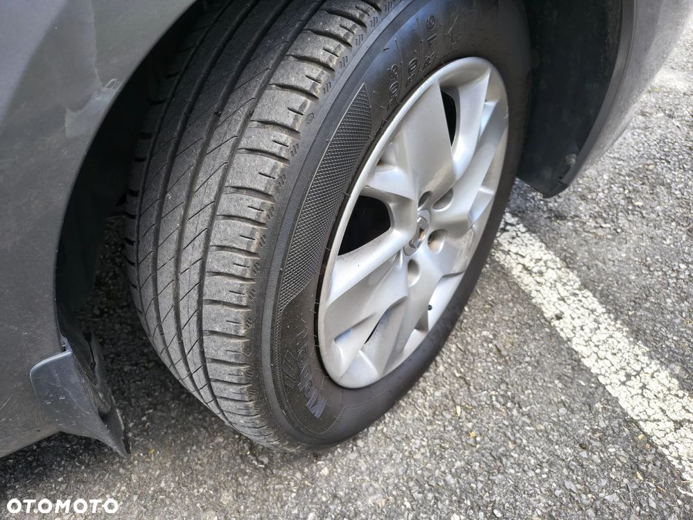 Renault Fluence 1.6 16V Color Edition - 33