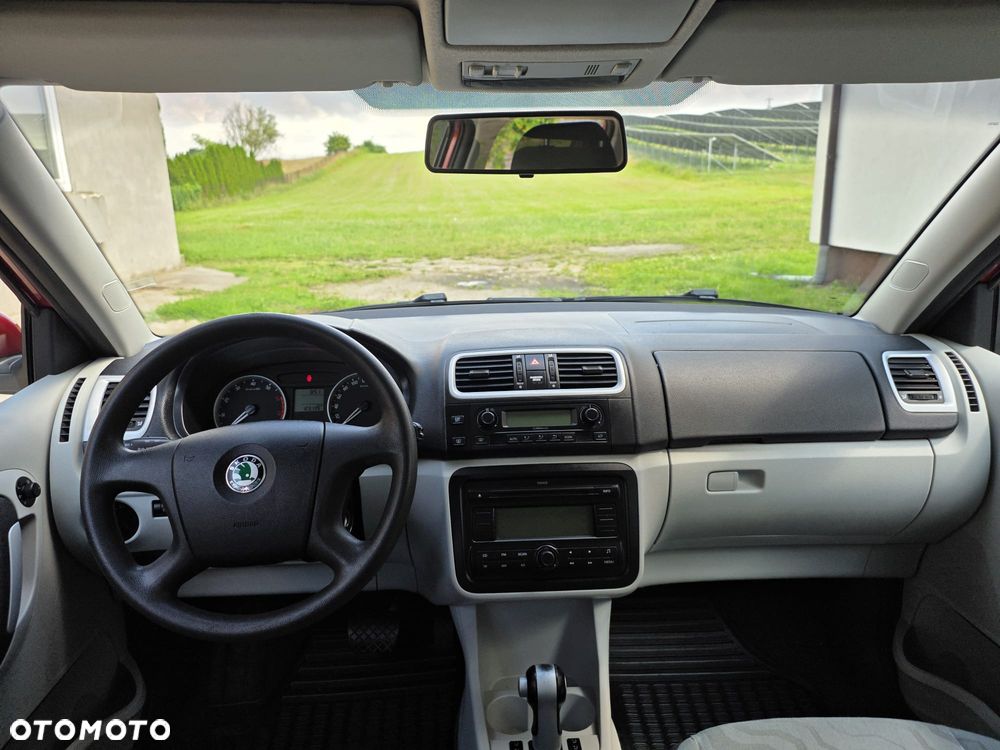 Skoda Fabia 1.6 16V Tiptronic Ambiente - 6