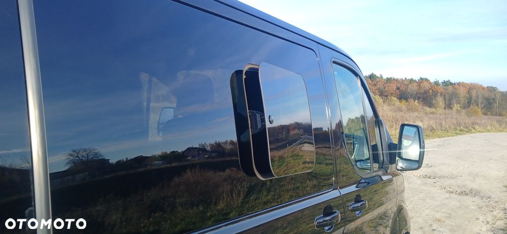 Ford Tourneo Custom 2.0 EcoBlue L1 Titanium SelectShift - 18