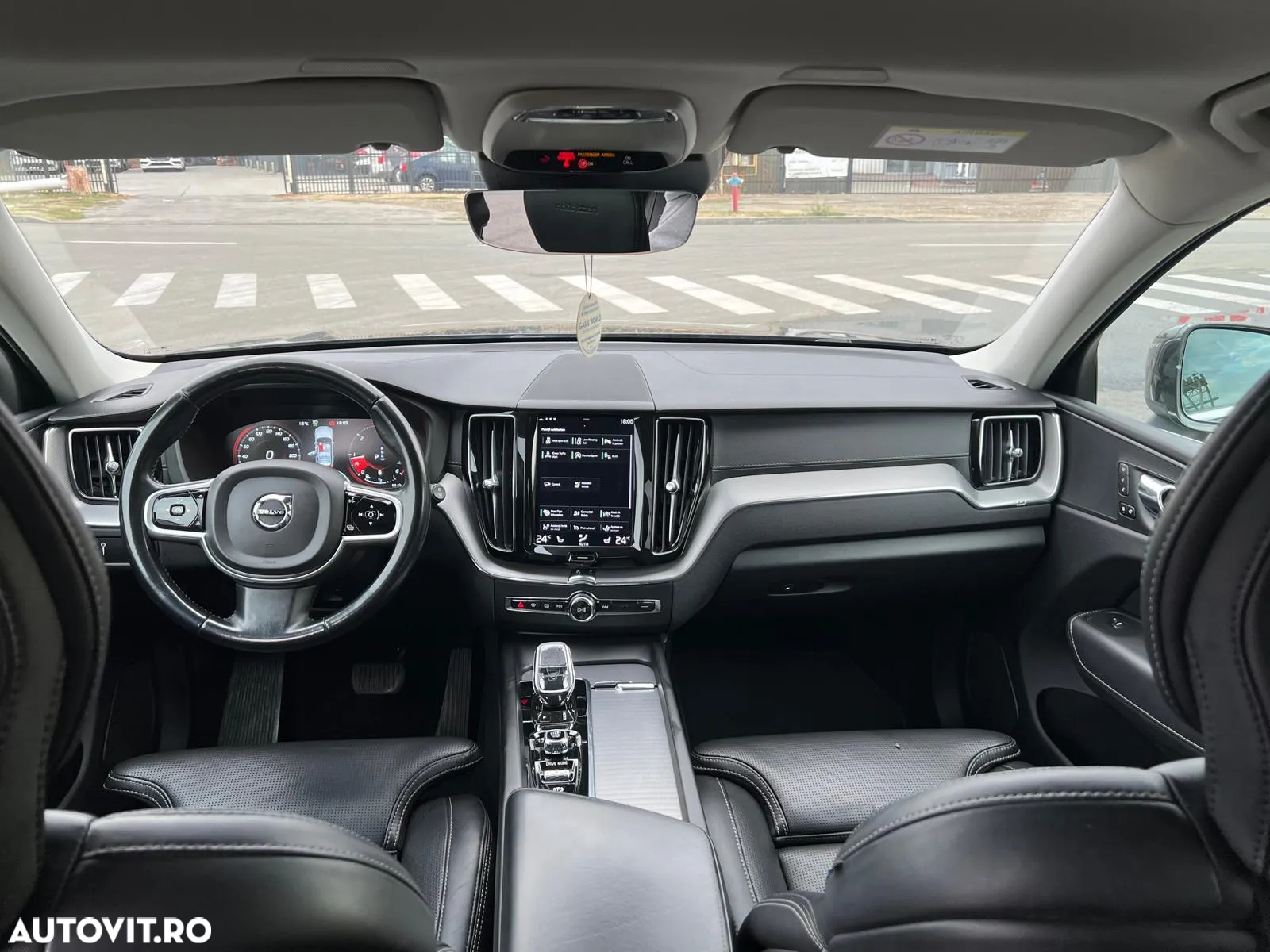 Volvo XC 60 B4 MHEV AWD Inscription - 3