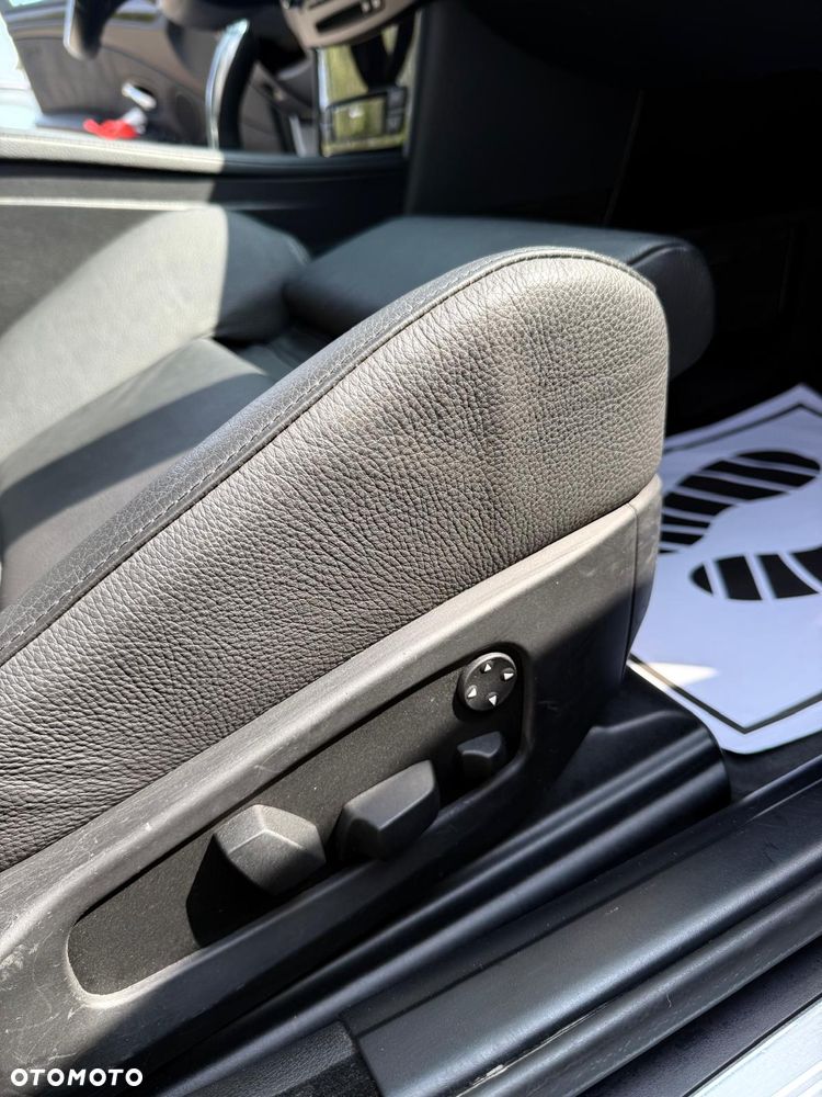 BMW Seria 5 - 29