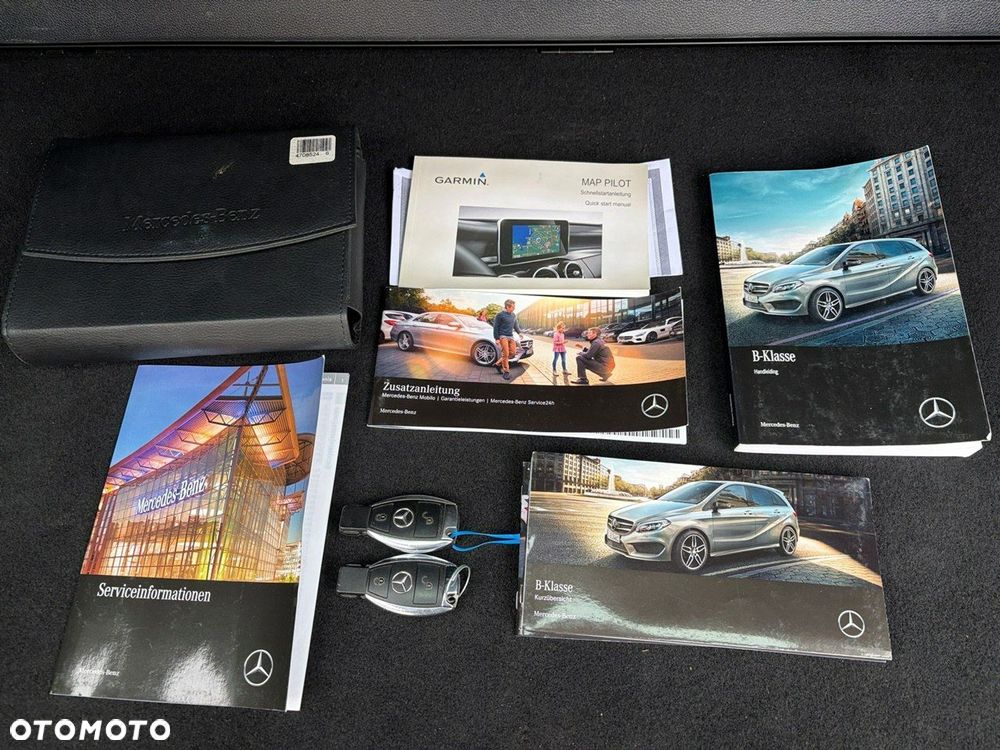 Mercedes-Benz Klasa B 250 - 39