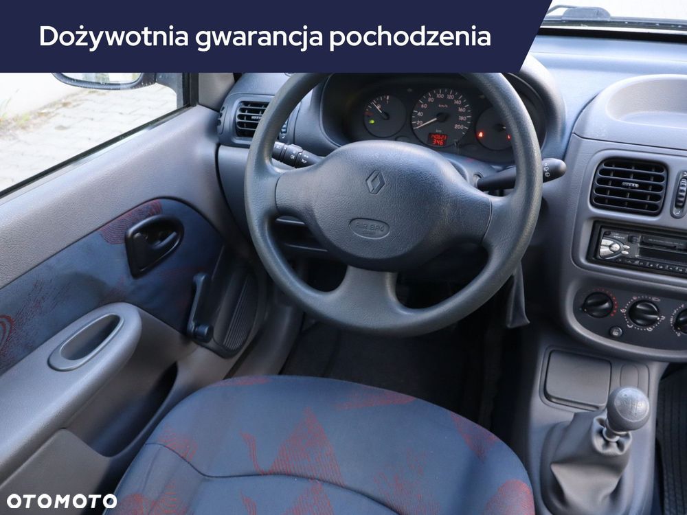 Renault Clio - 9