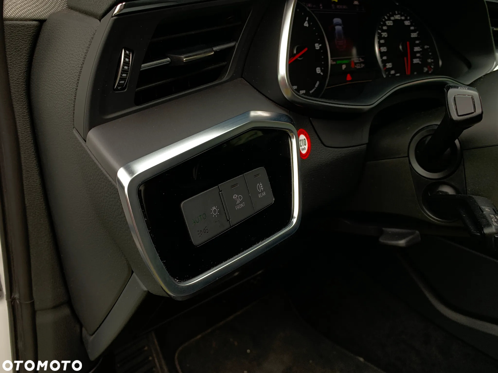Audi A6 Avant 40 TDI S tronic - 30