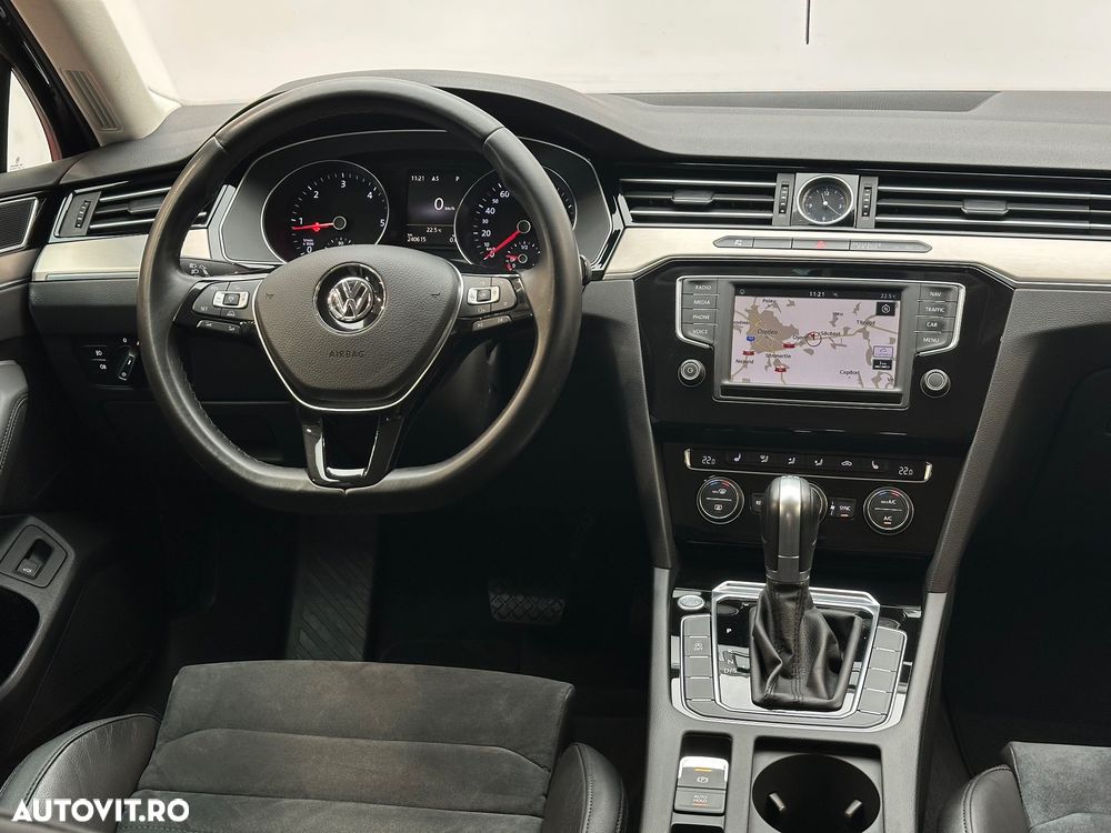 Volkswagen Passat 2.0 TDI DSG (BlueMotion Technology) Highline - 11