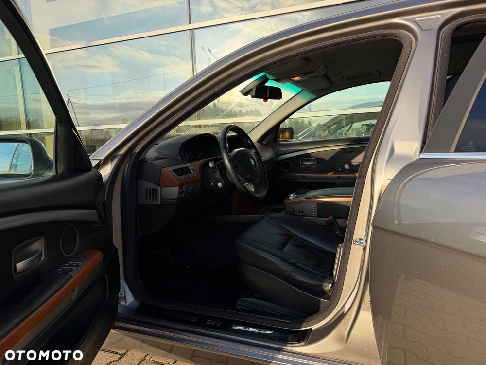 BMW Seria 7 730d - 14