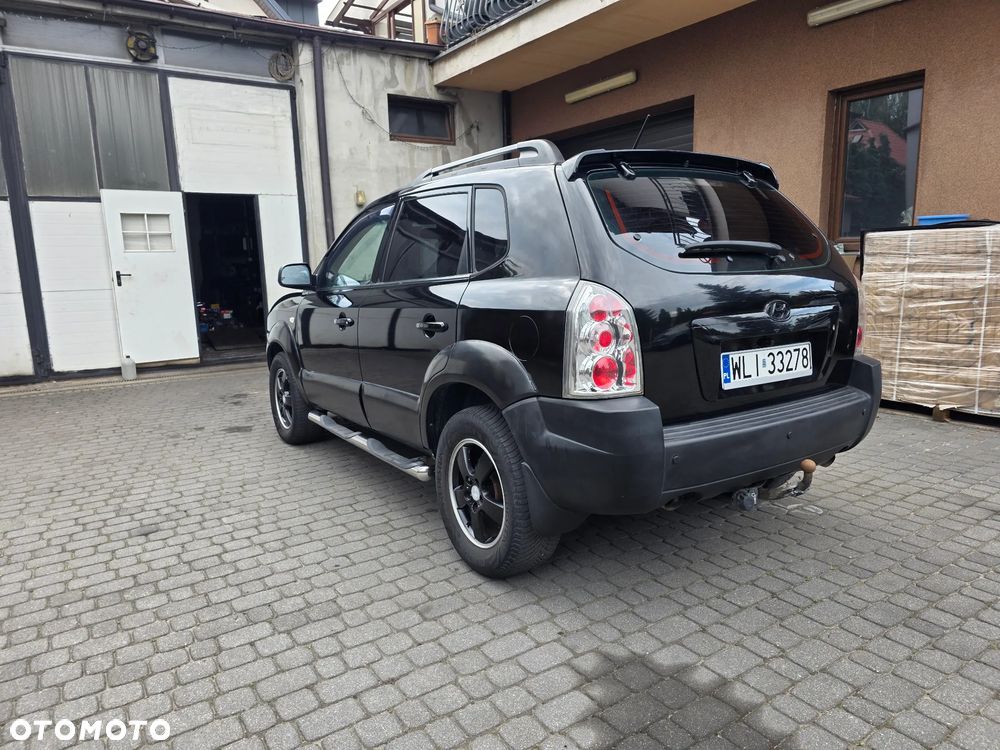 Hyundai Tucson 2.0 Comfort 2WD - 3