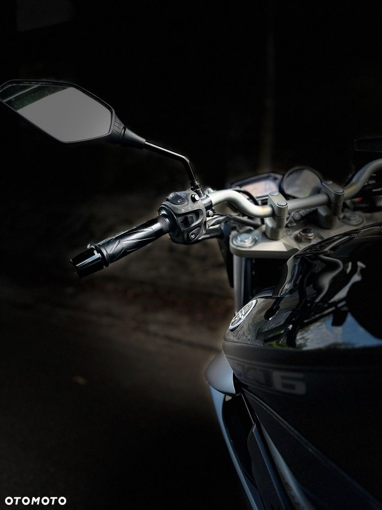 Yamaha XJ - 4