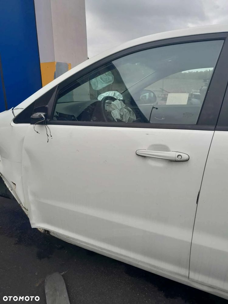 Drzwi lewe przednie SsangYong Korando III 3 2010-2013r. USZKODZONE !! - 1