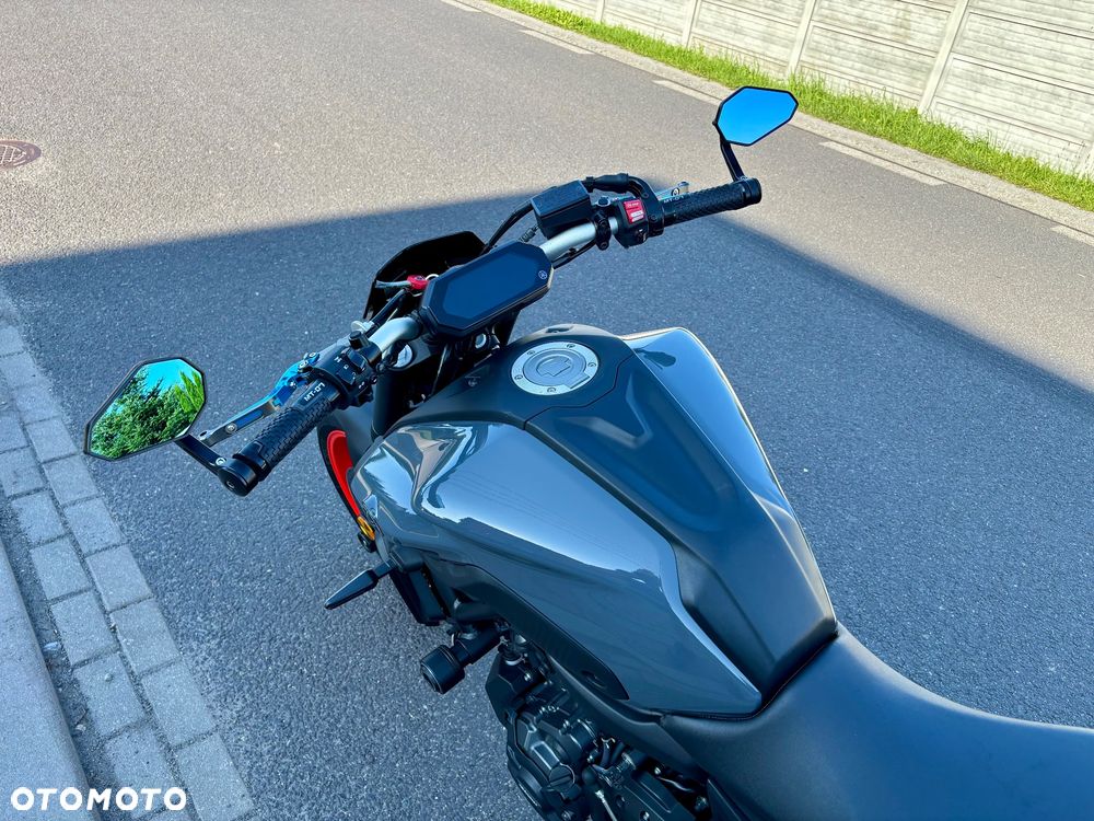 Yamaha MT - 23