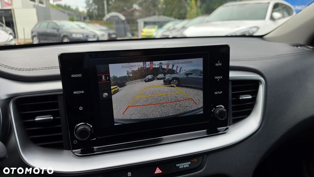Kia Ceed 1.5 T-GDI M DCT - 23