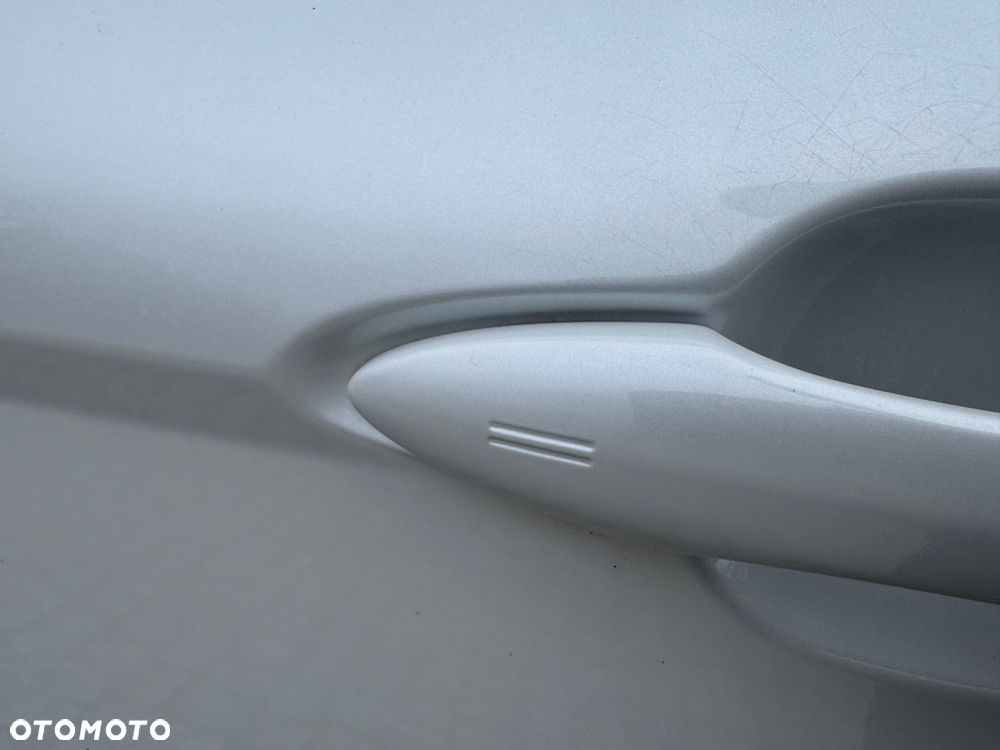 Toyota Camry 2.5 Hybrid Executive CVT - 25