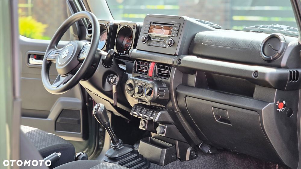 Suzuki Jimny 1.5 Pro - 10