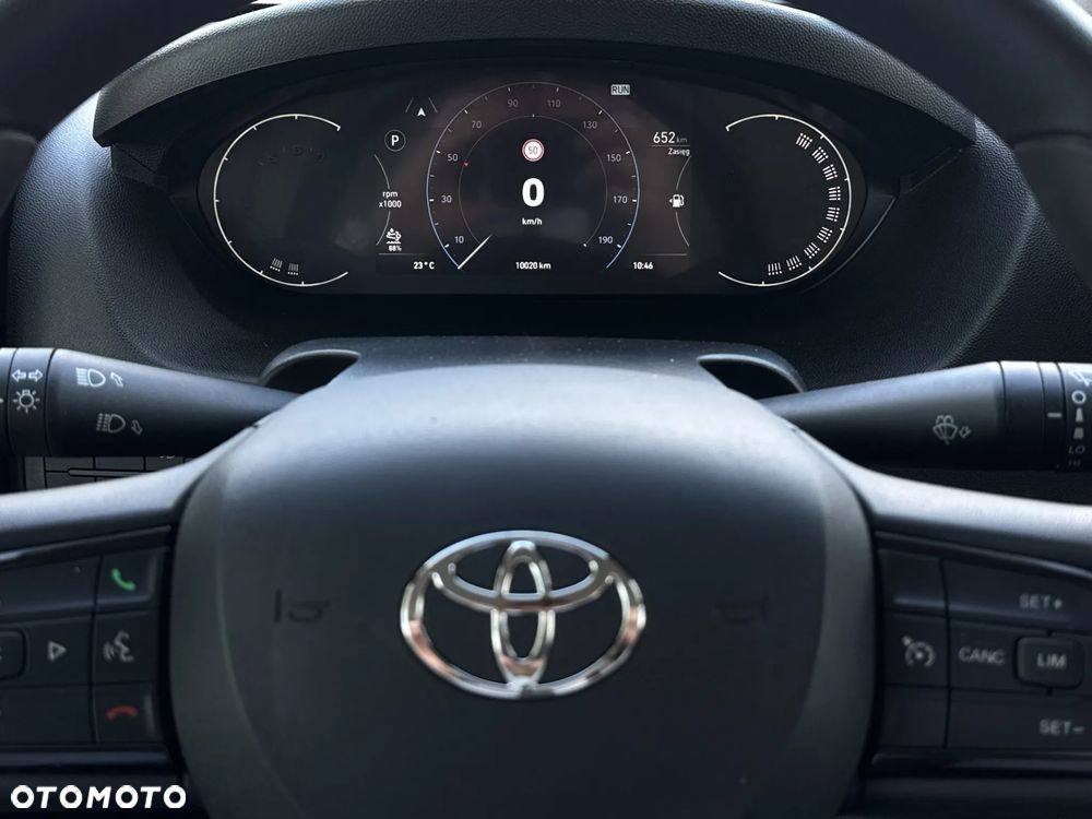 Toyota Porace Max L3H2 - 12