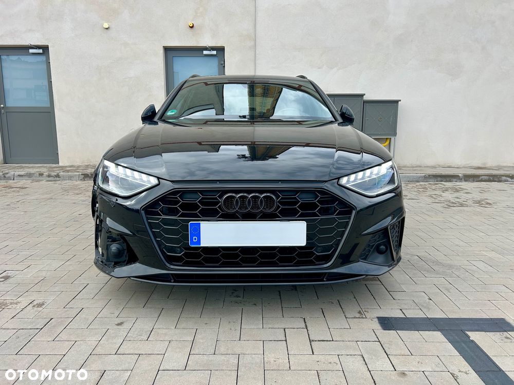 Audi A4 Avant 35 TDI mHEV S Line S tronic - 2