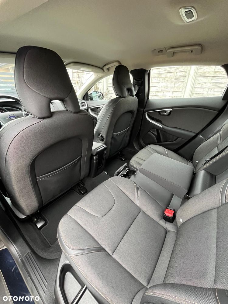 Volvo V40 Cross Country D3 Geartronic Momentum - 30
