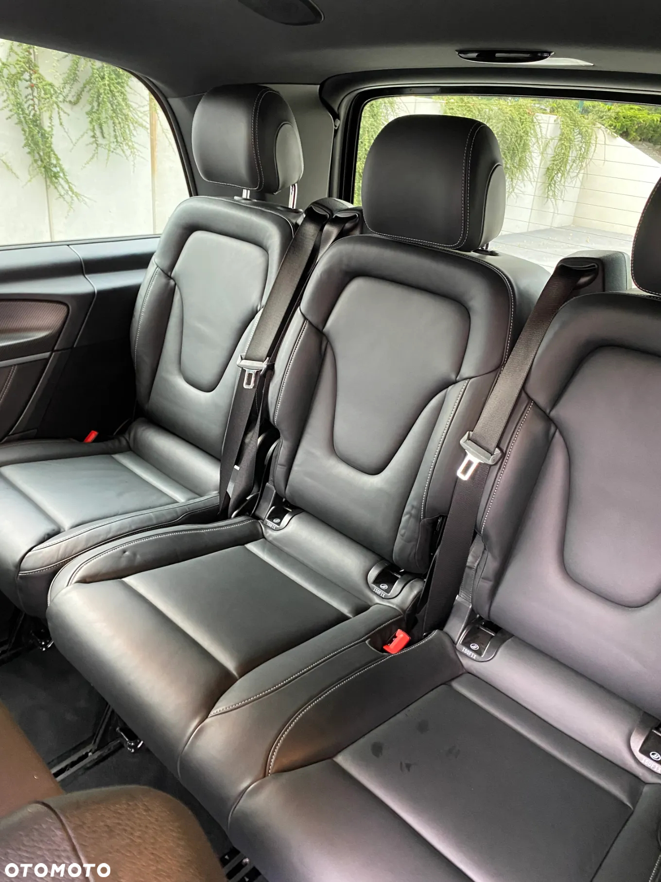 Mercedes-Benz Klasa V 300 d 4-Matic Avantgarde 9G-Tronic (d³ugi) - 6