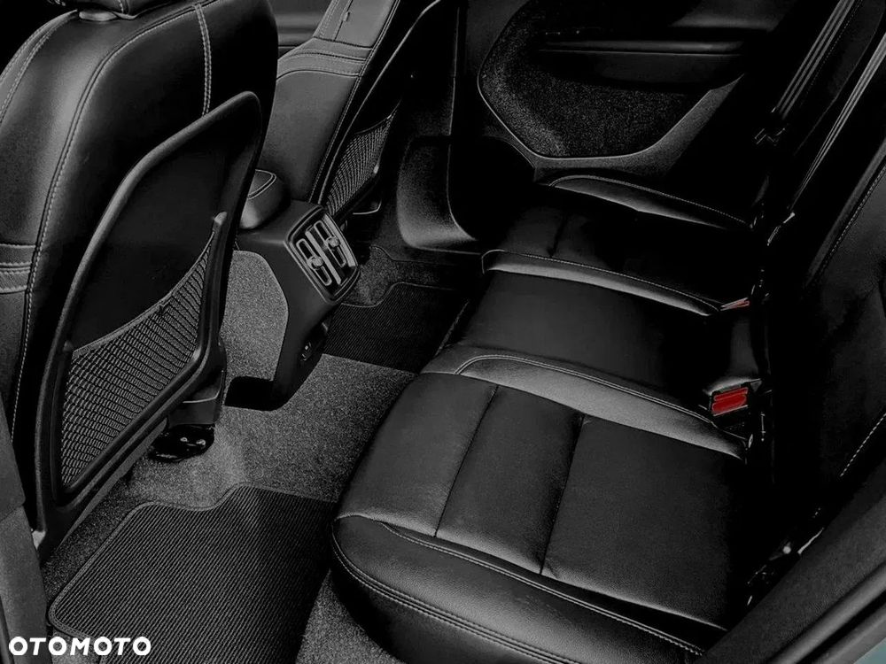 Volvo XC 40 - 24