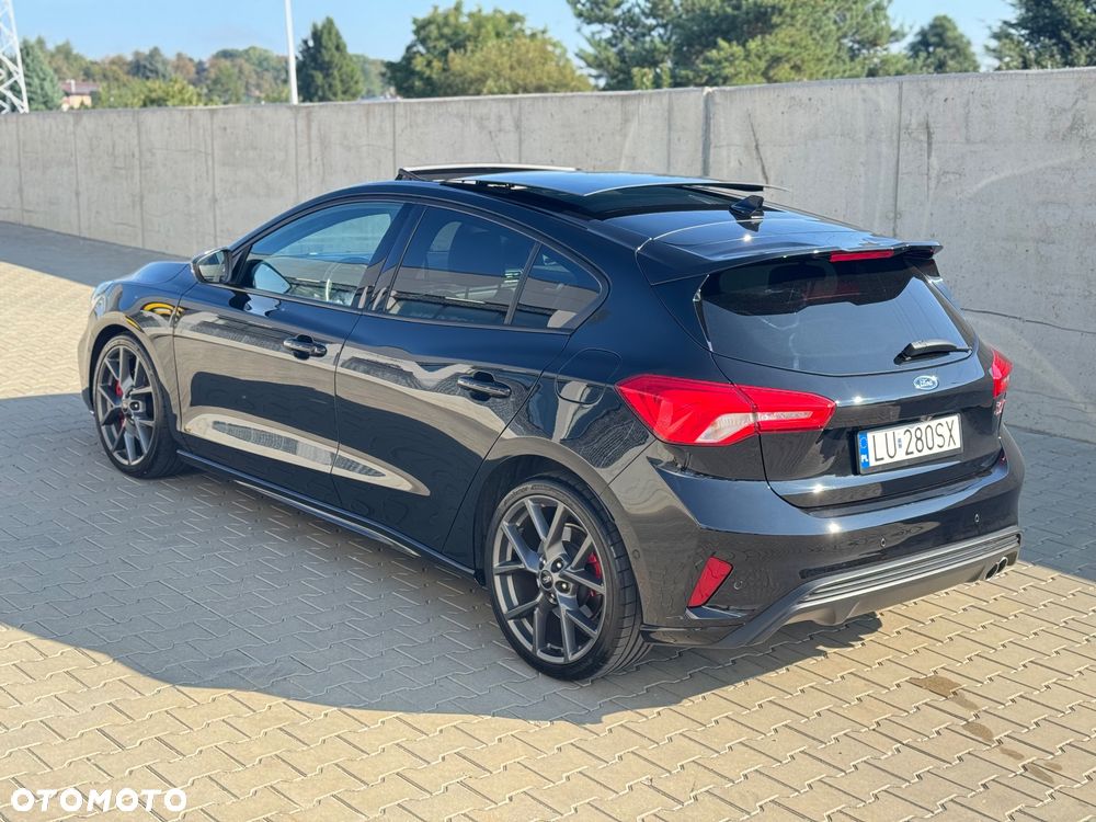 Ford Focus - 10