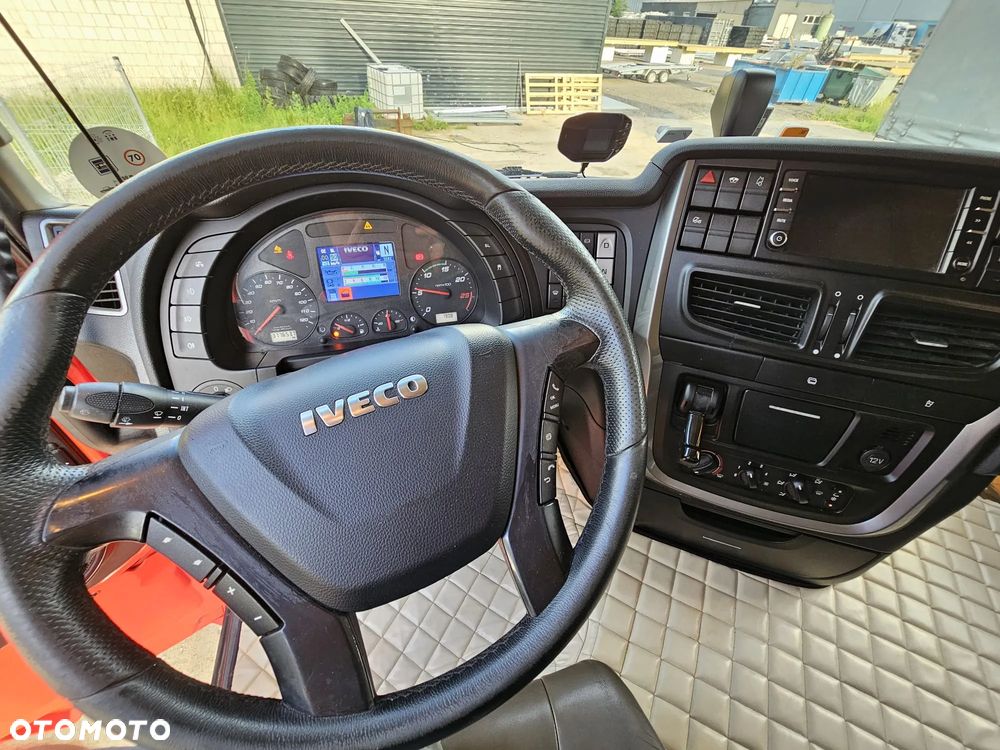 Iveco Stralis - 11