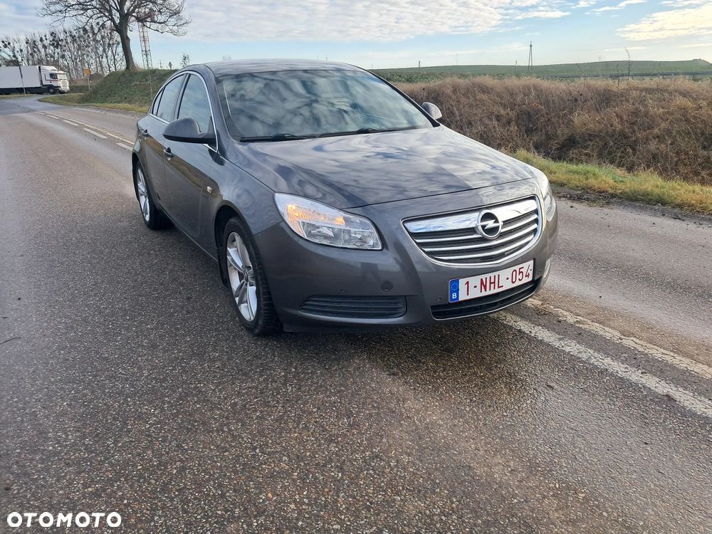 Opel Insignia 2.0 CDTI Design Edition - 2